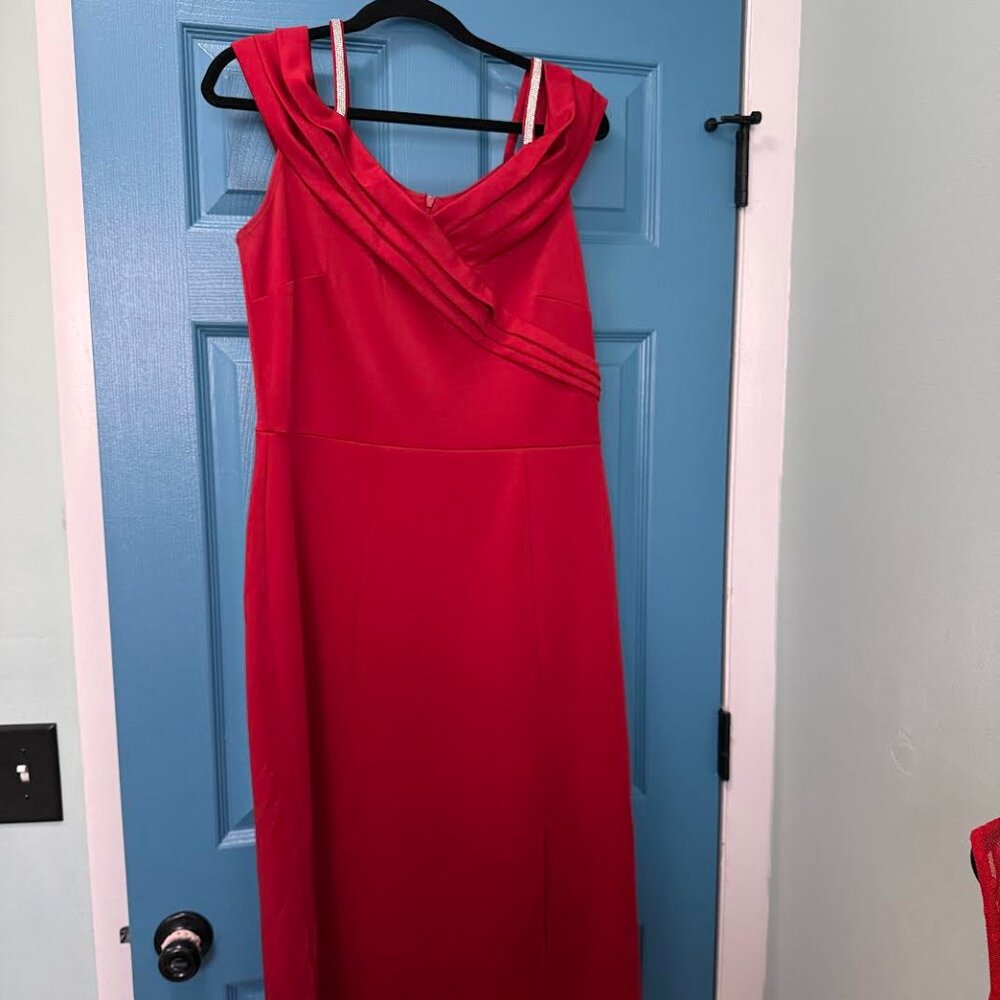 Red formal dress size 14